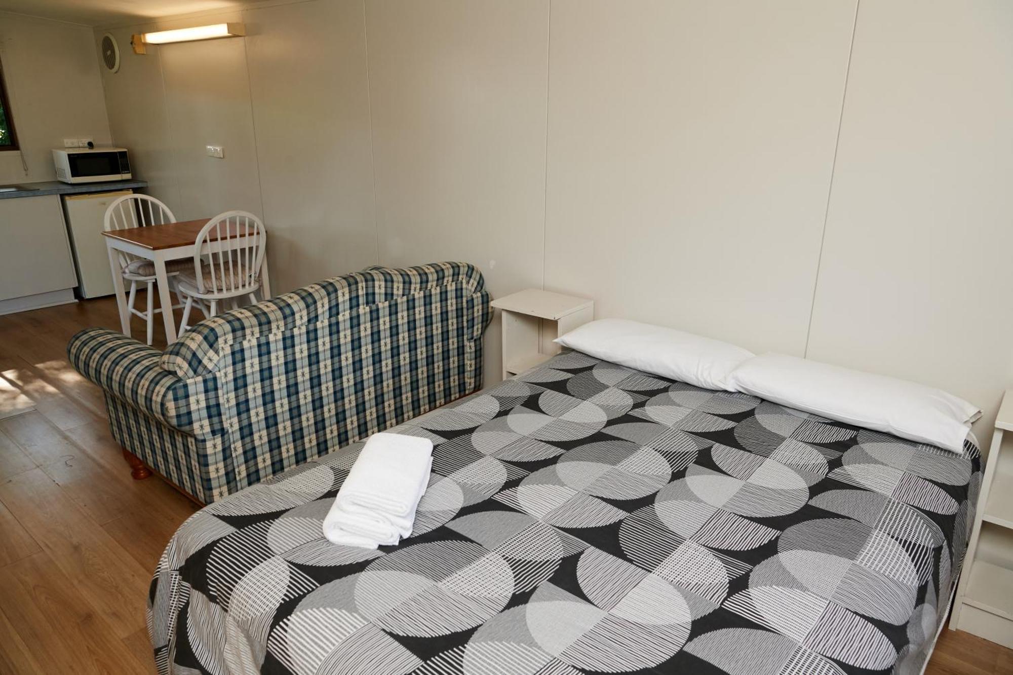 Pine Country Caravan Park Mount Gambier Bagian luar foto